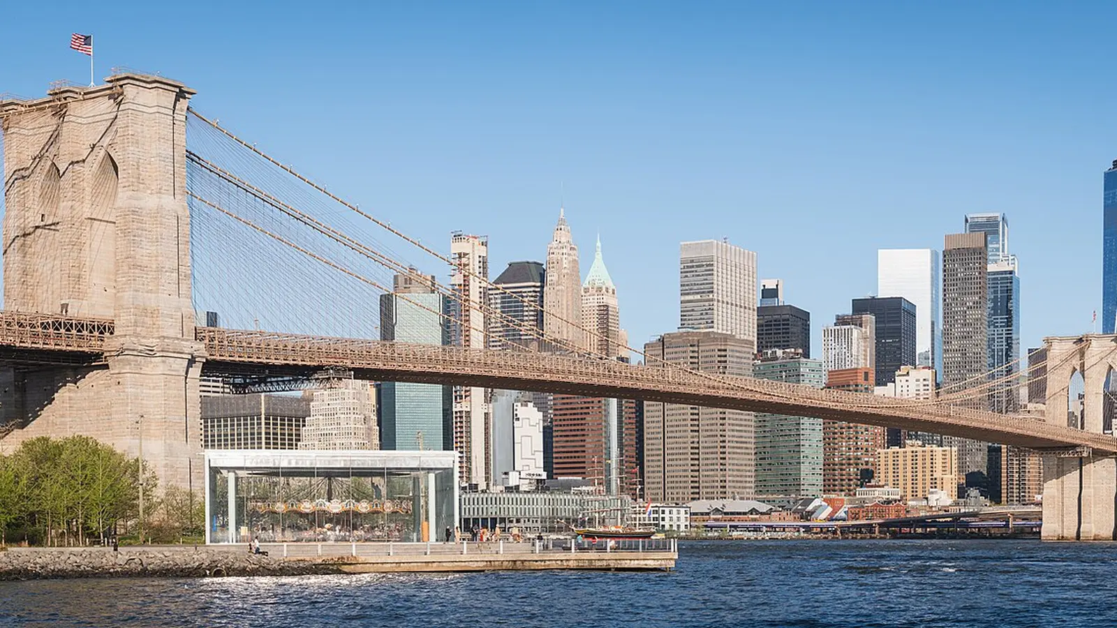 Brooklyn Bridge and the Lower Manhattan skyline